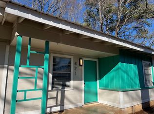 421 Byrne St, Lone Star, TX 75668