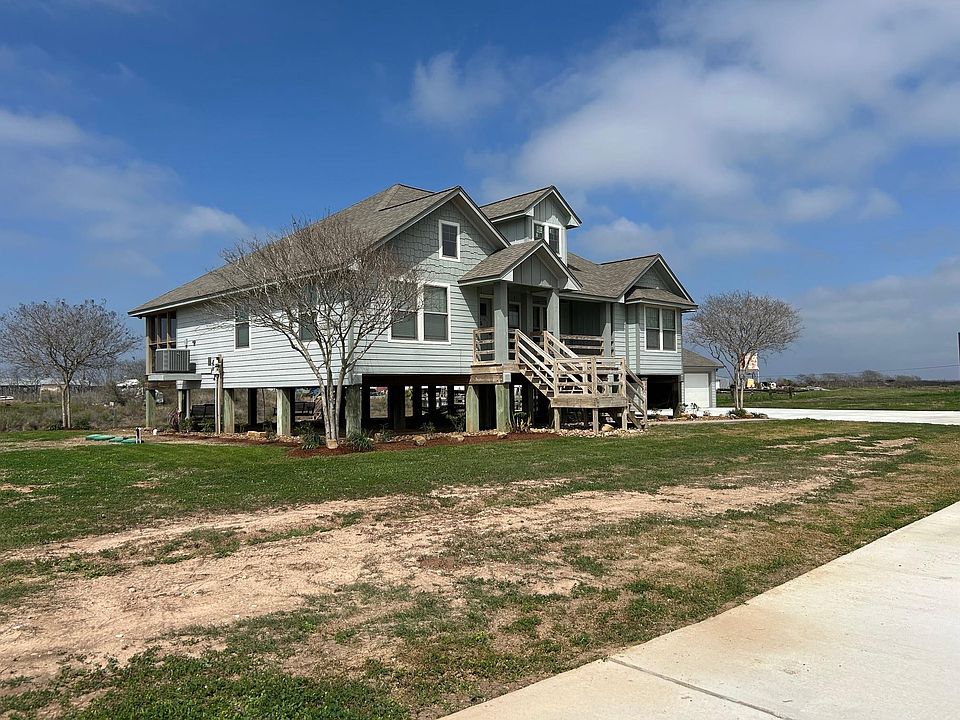 1st image of 818 County Road 792