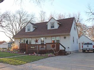 802 5th St, Lake View, IA 51450