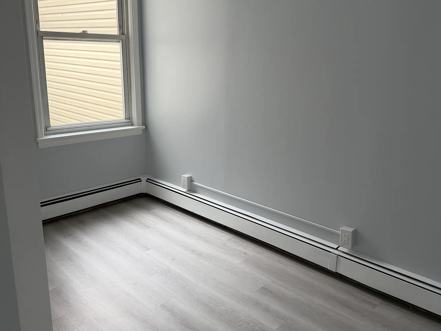 2 bed, $1,900 — Photo 4