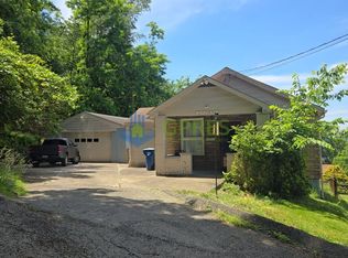 724 7th St, Verona, PA 15147