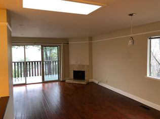 16 Circle Dr APT 6, Belvedere Tiburon, CA