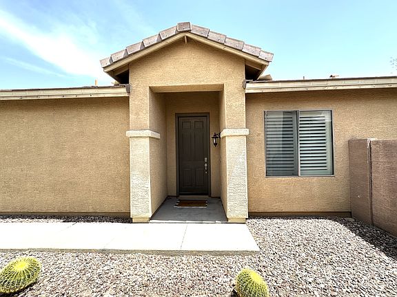 3rd image of 1719 W Owens Way