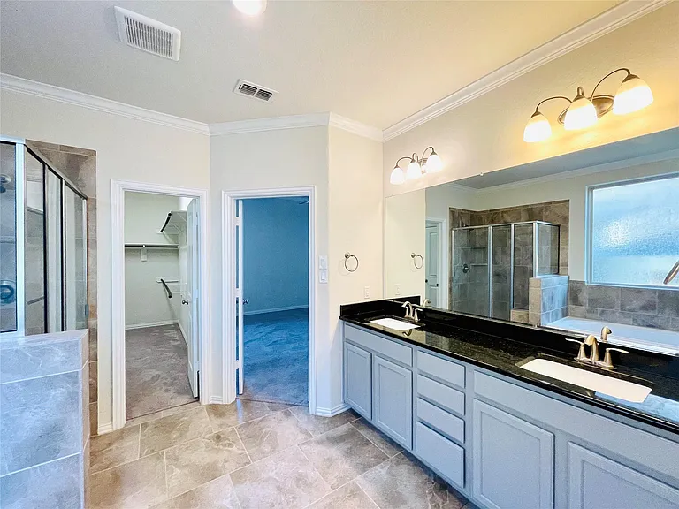 1915 Orchard Berry Ln — Photo 22