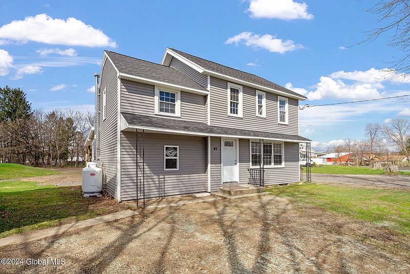 2nd image of 41 Kellogg Road