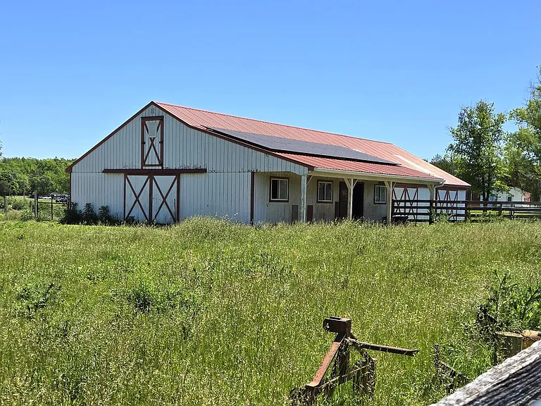 8293 Leetown Rd — Photo 46