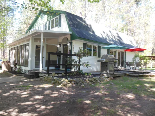 5871 Edith Schneider Rd, Harrison, MI 48625