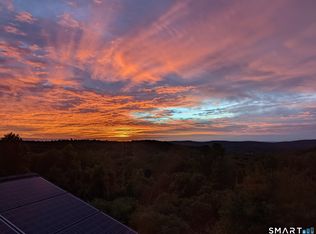 158 Westledge Road, Simsbury, CT 06092