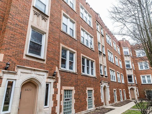 5th image of 4427 N Lawndale Ave APT 1A