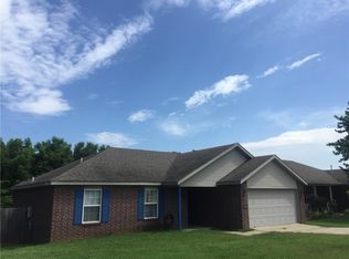 4444 E Lawndale Dr, Fayetteville, AR 72701