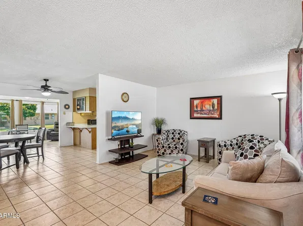 10343 W PRAIRIE HILLS Circle, Sun City, AZ 85351