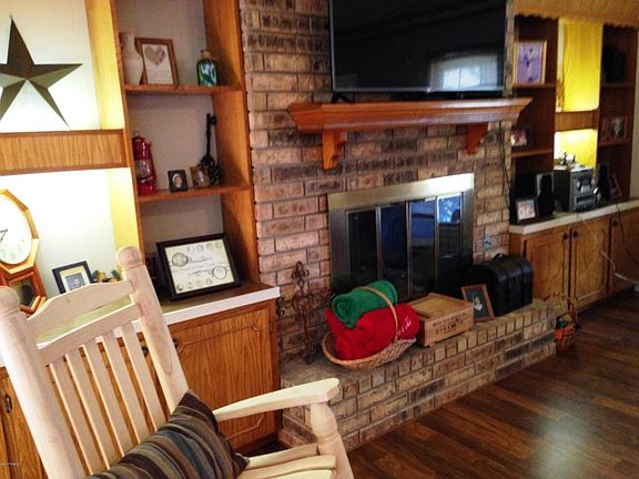 4th image of 1038 Heather Dr