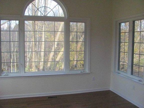 Formal Dining