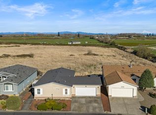 51374 SE Hoodview Dr, Scappoose, OR