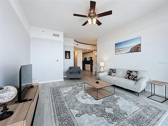 5th image of 155 S COURT AVENUE #1911