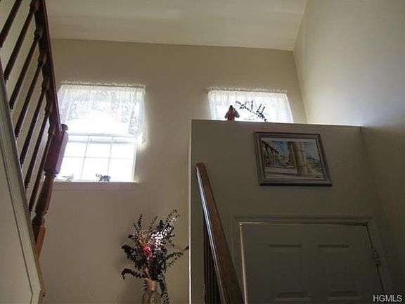 5th image of 53 Kensington Way #53