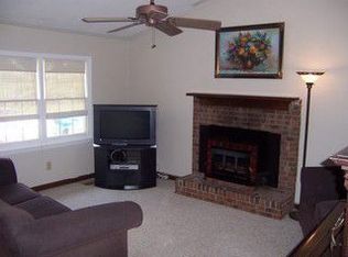 104 Manchester Rd, Havelock, NC 28532