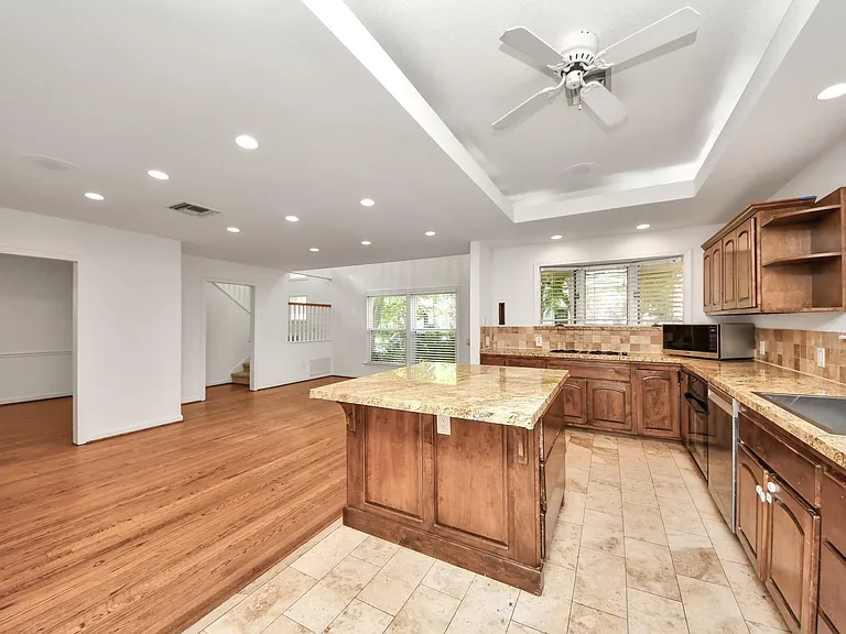 3912 Ruskin St — Photo 17