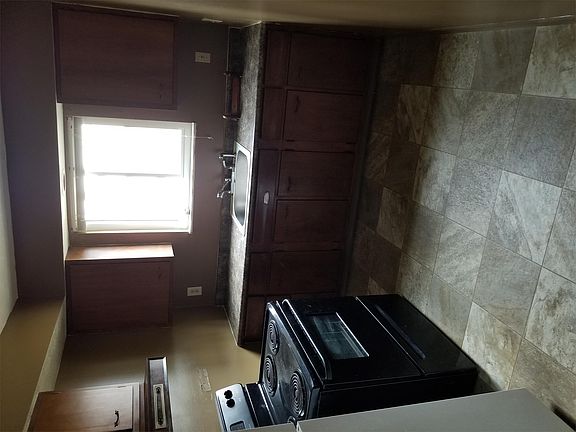 2nd image of 2606 Montana Ave APT 3