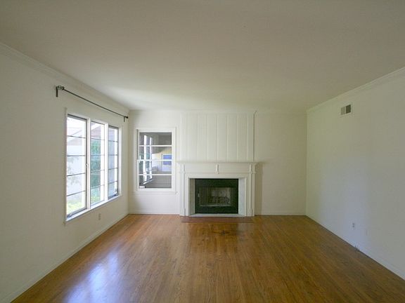 2nd image of 937 Kagawa St
