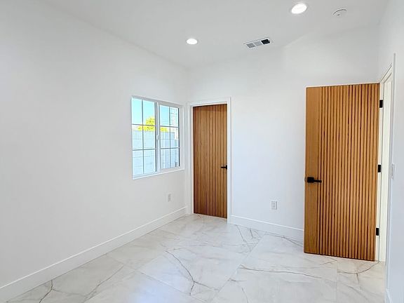 2nd image of 604 S Vicki Ln #B