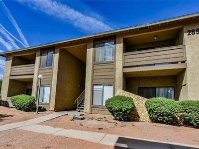 2895 Wheelwright Dr, Las Vegas, NV, 89121
