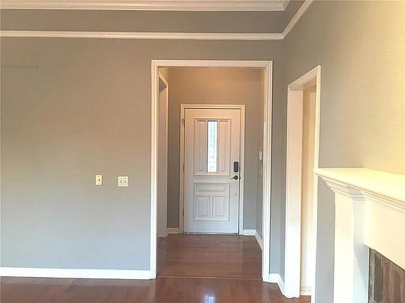 2nd image of 900 Mission Dr