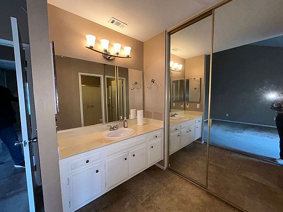 5th image of 30053 Mira Loma Dr