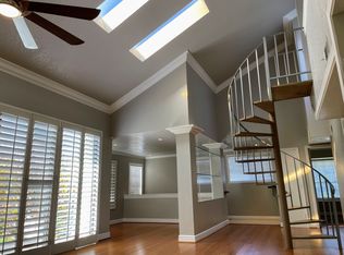 2247 Martinique Ln, Oxnard, CA 93035