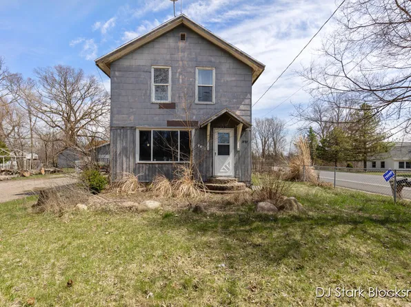 2987 Dusty Ln, Hastings, MI 49058