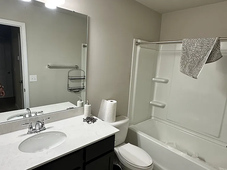 8037 Alderton Ln — Photo 19