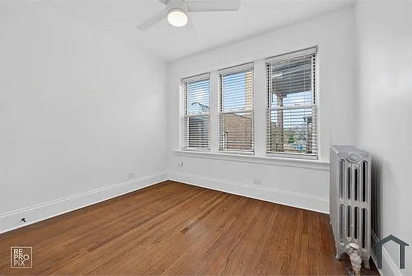 6308 N Artesian Ave #3 — Photo 11