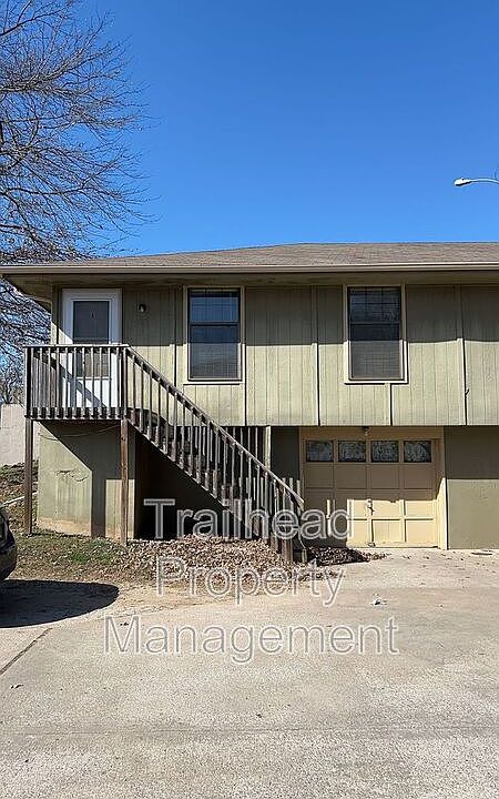 1st image of 416 E Pacific Ave APT A