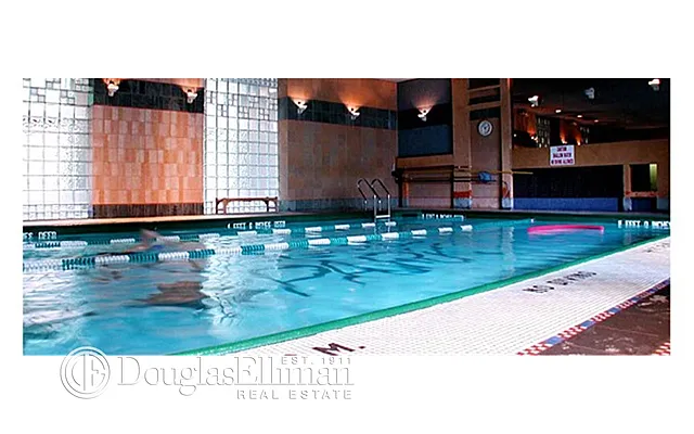 Rented by Douglas Elliman | media 33