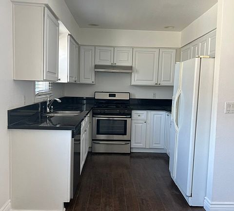 3rd image of 17101 Sandra Lee Ln APT B