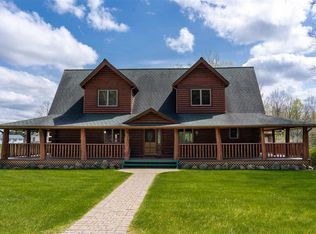 1056 El Camino Grande Dr, Weidman, MI