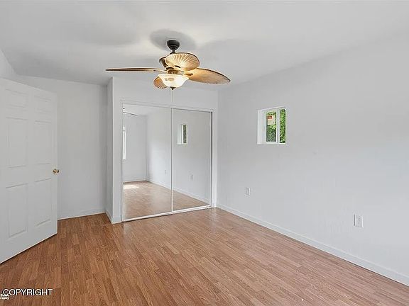 3rd image of 10045 W Faulkner St