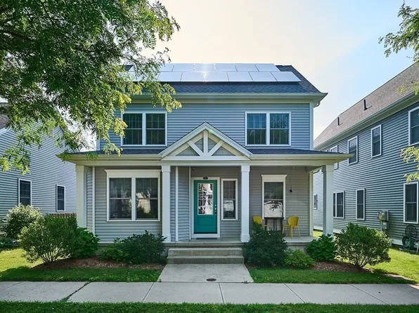 115 Moser St, Northampton, MA 01060