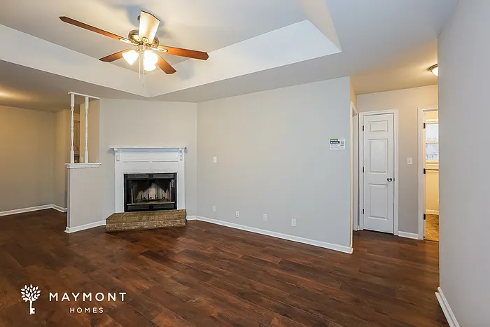731 Inver Ln — Photo 3