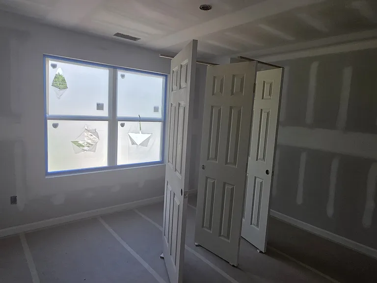219 Mullican St #1 — Photo 10