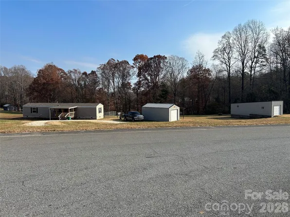 105 Old Yorkville Rd, Blacksburg, SC 29702
