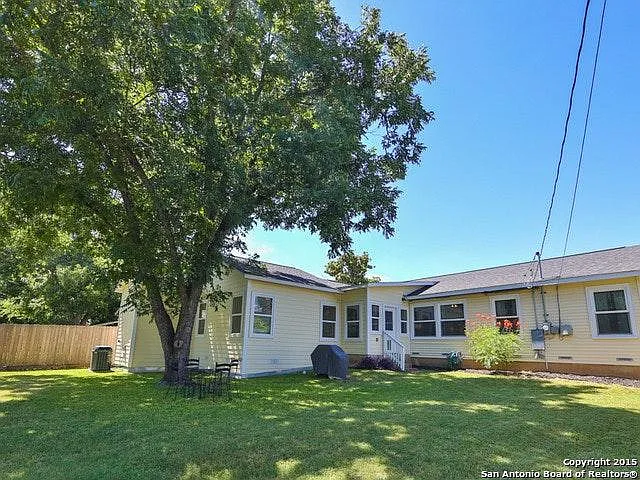 Building Photo - 330 Irvington Dr