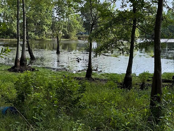 2nd image of 2633 Tanbark Dr