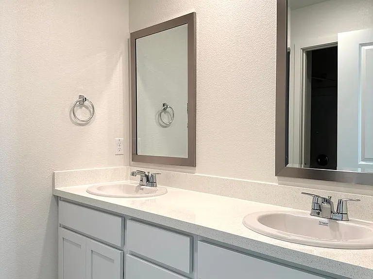 2024 Shady Tree Cir — Photo 19