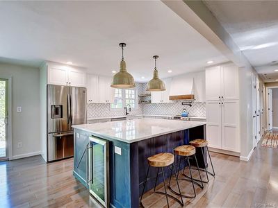 393 Weir St, Glastonbury, CT, 06033