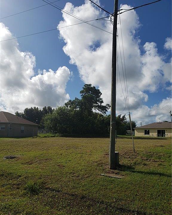 1st image of 351 Lauderdale Ct