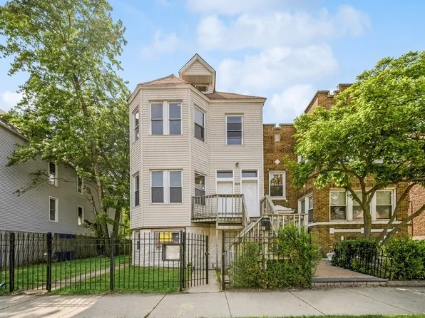 8020 S Coles Ave, Chicago, IL 60617