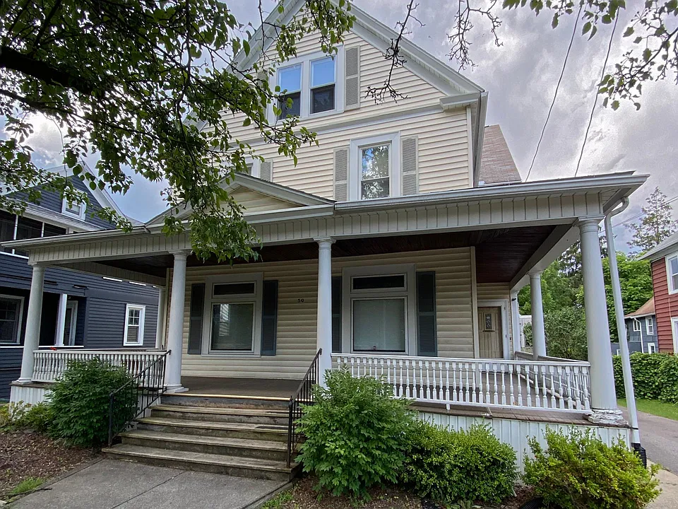 50 Leroy St