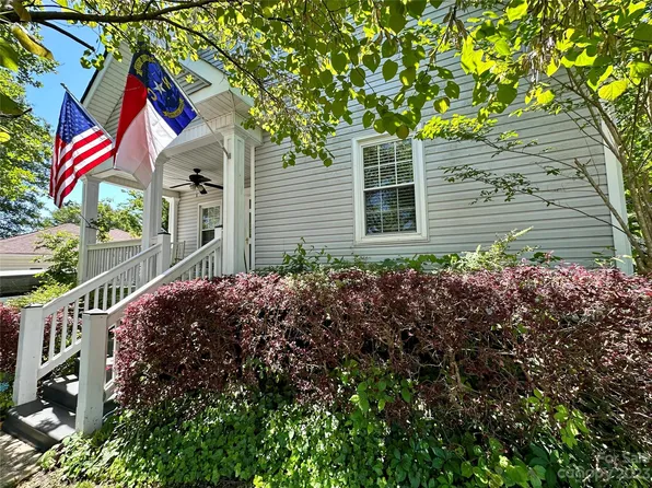 575 High St, Cramerton, NC 28032