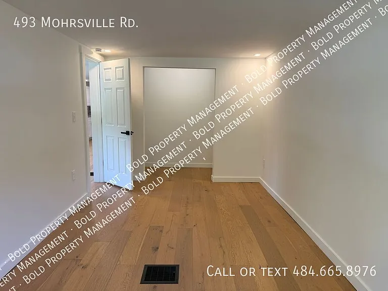 493 Mohrsville Rd — Photo 8